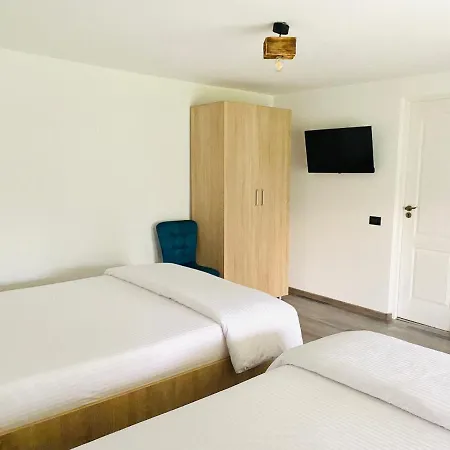 Serenity Garden Guest house Runcu (Gorj)