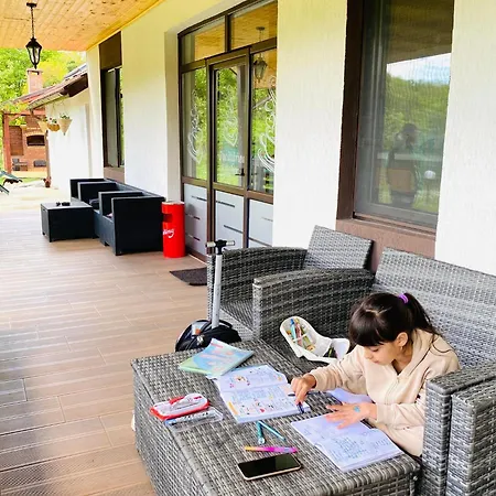 Serenity Garden Guest house Runcu (Gorj)